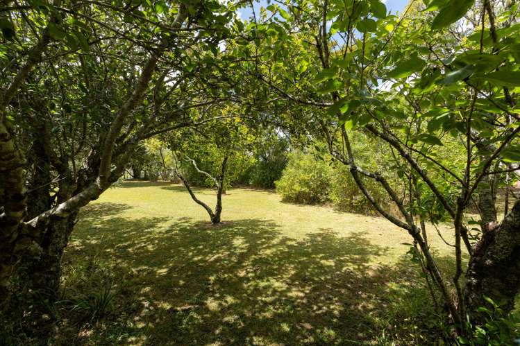 3 Mackesy Road Parahaki_22