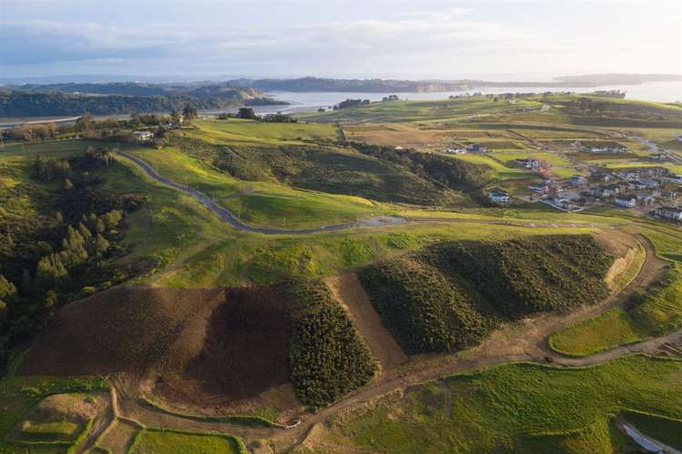 17 Ridgelea Road Long Bay_6