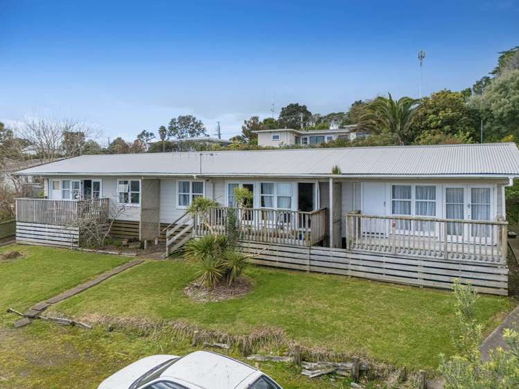 2 Kaipara Crescent_2