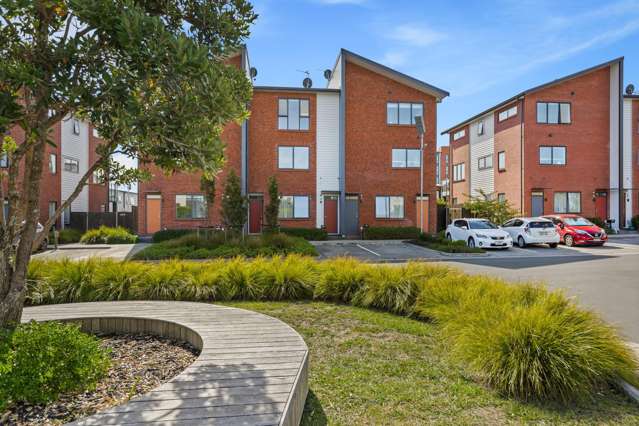 $100k below CV - Fletcher brick three bed!