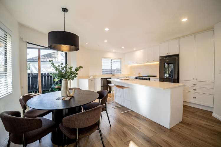 10C Tipene Place_3