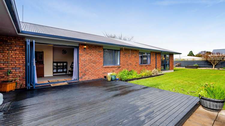 12 Hunter Street Normanby_13