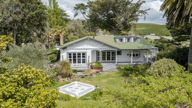 416 Beach Road Mairangi Bay_1