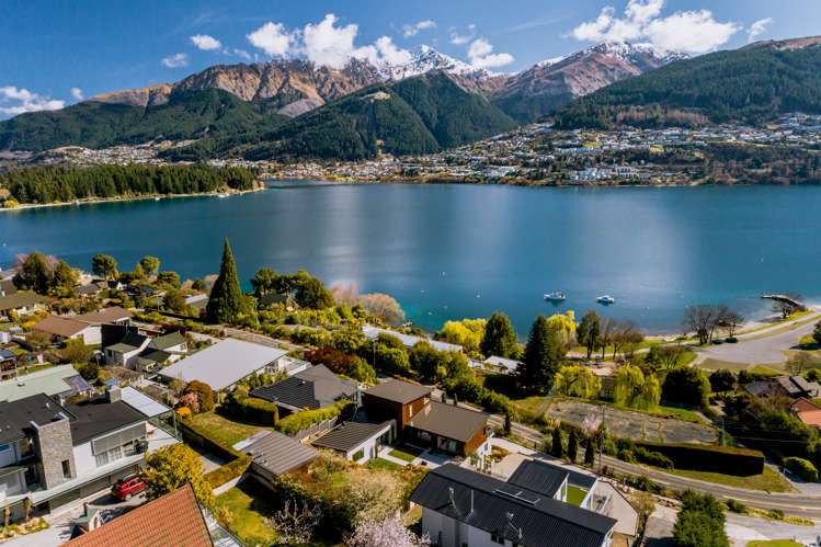 560 Peninsula Road Kelvin Heights_20