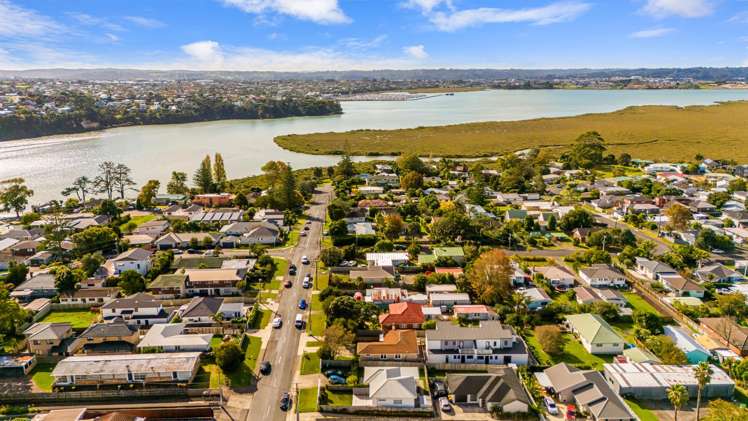 805 Te Atatu Road Te Atatu Peninsula_20