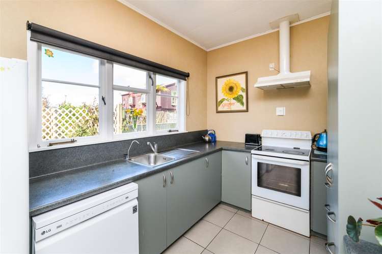 11 Bond Street Marton_10