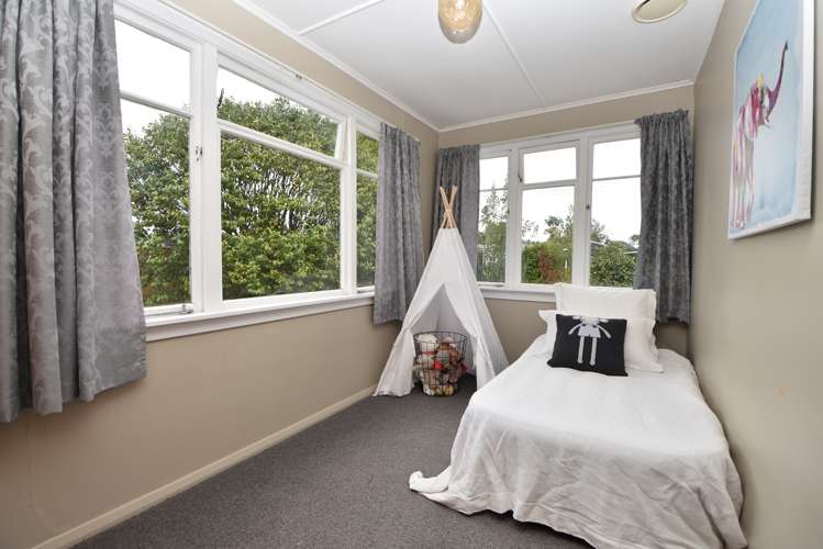 229 High Street North Carterton_15