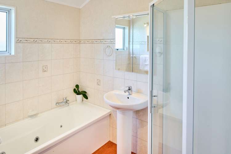 48 Eskdale Road Papakowhai_9