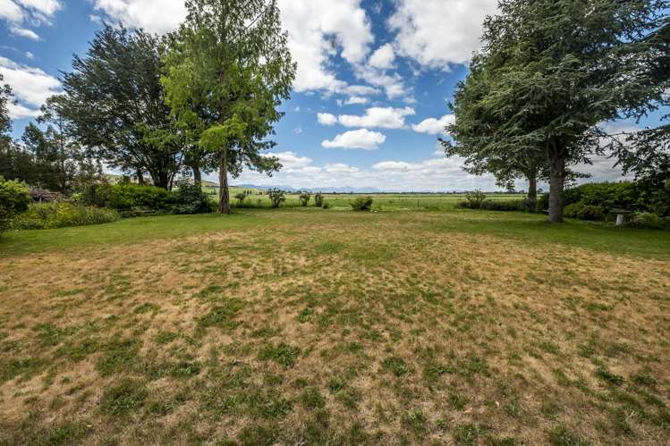 144 School Road Culverden_32