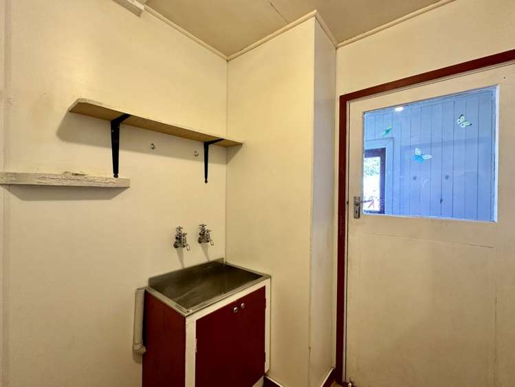 1 Woods Street Allenton_14