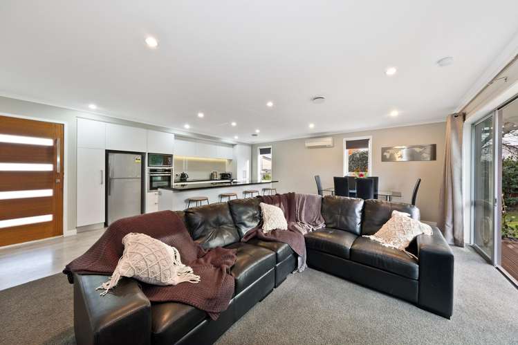 19 Gibson Drive Hornby_5