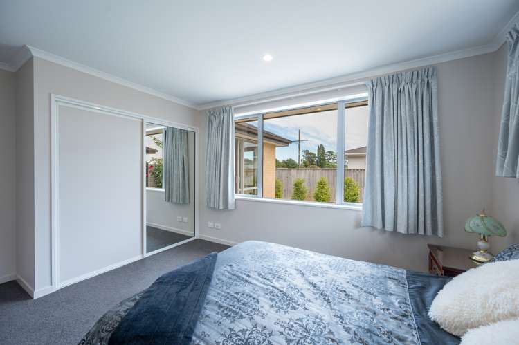 19 Andrew Street Stoke_8