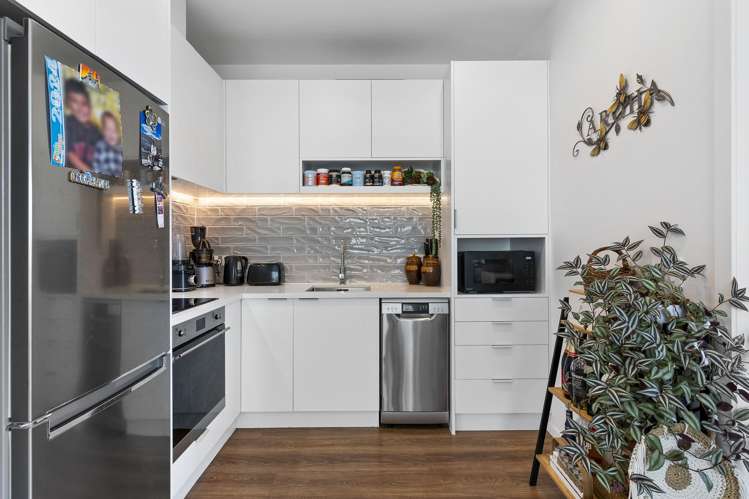 408/9D Jordan Avenue Onehunga_8