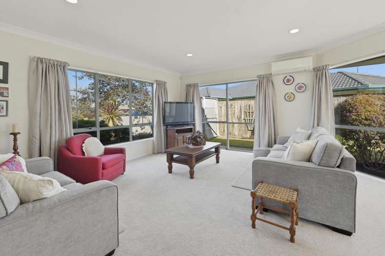 18 Azalea Dell Mount Maunganui_2