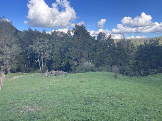 Private slice of paradise on Horeke Road