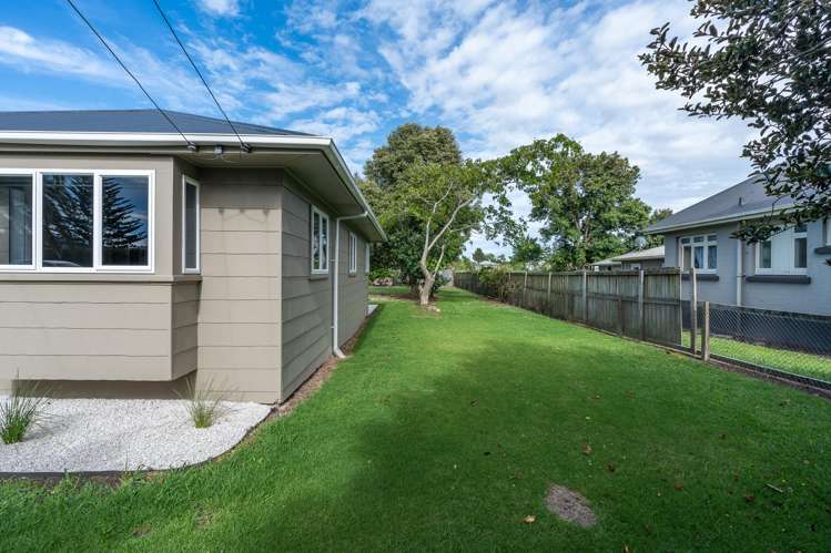 201 & 201A Hakanoa Street Huntly_6