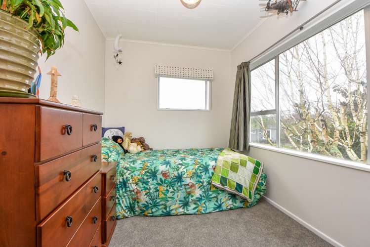 2 Fairbrother Street Carterton_12