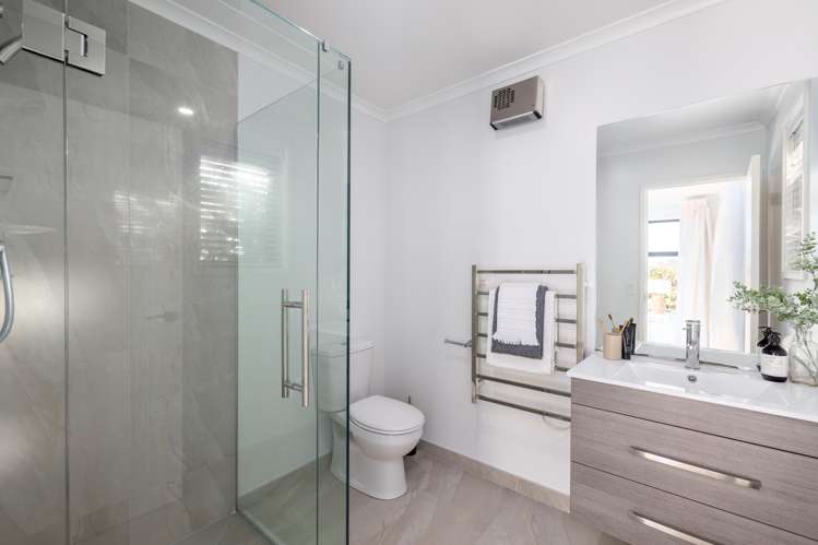 57 Moreton Green Rolleston_10