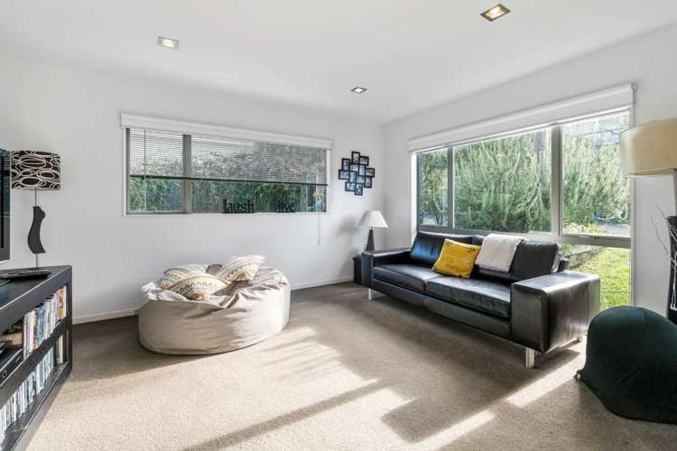 9 Tee Point Red Beach_7