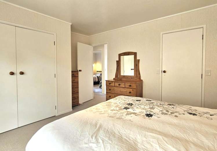 57 Taumatawiwi Street Opononi_30