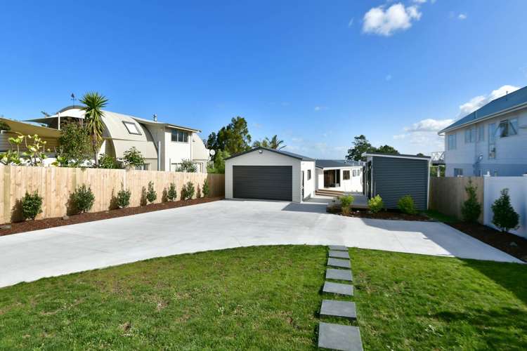 1389 Whangaparaoa Road Army Bay_19