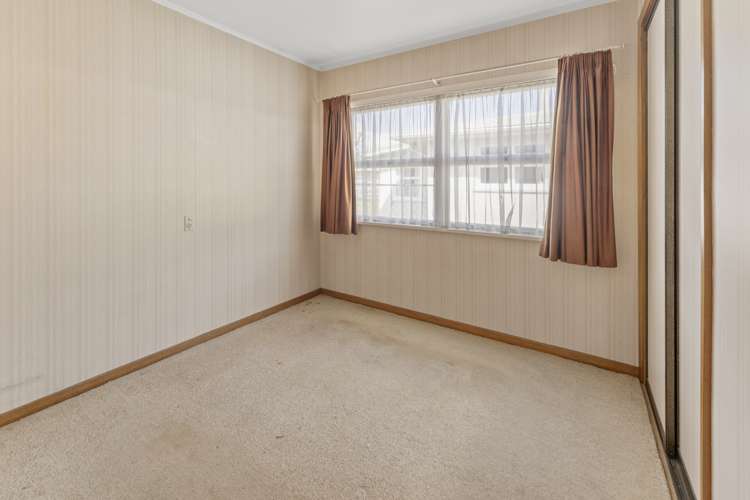 6 Durham Street Stoke_14