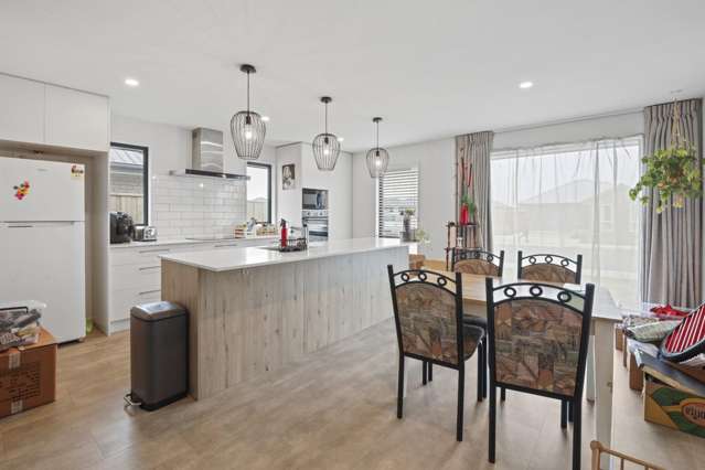 25 Crossley Avenue Woodend_4