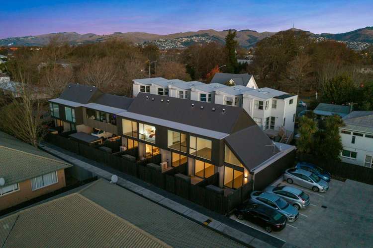 4-8/7 Grove Road Addington_2