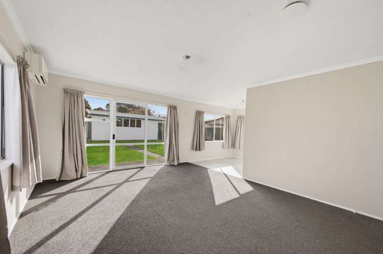 27A Tiverton Crescent Whalers Gate_6