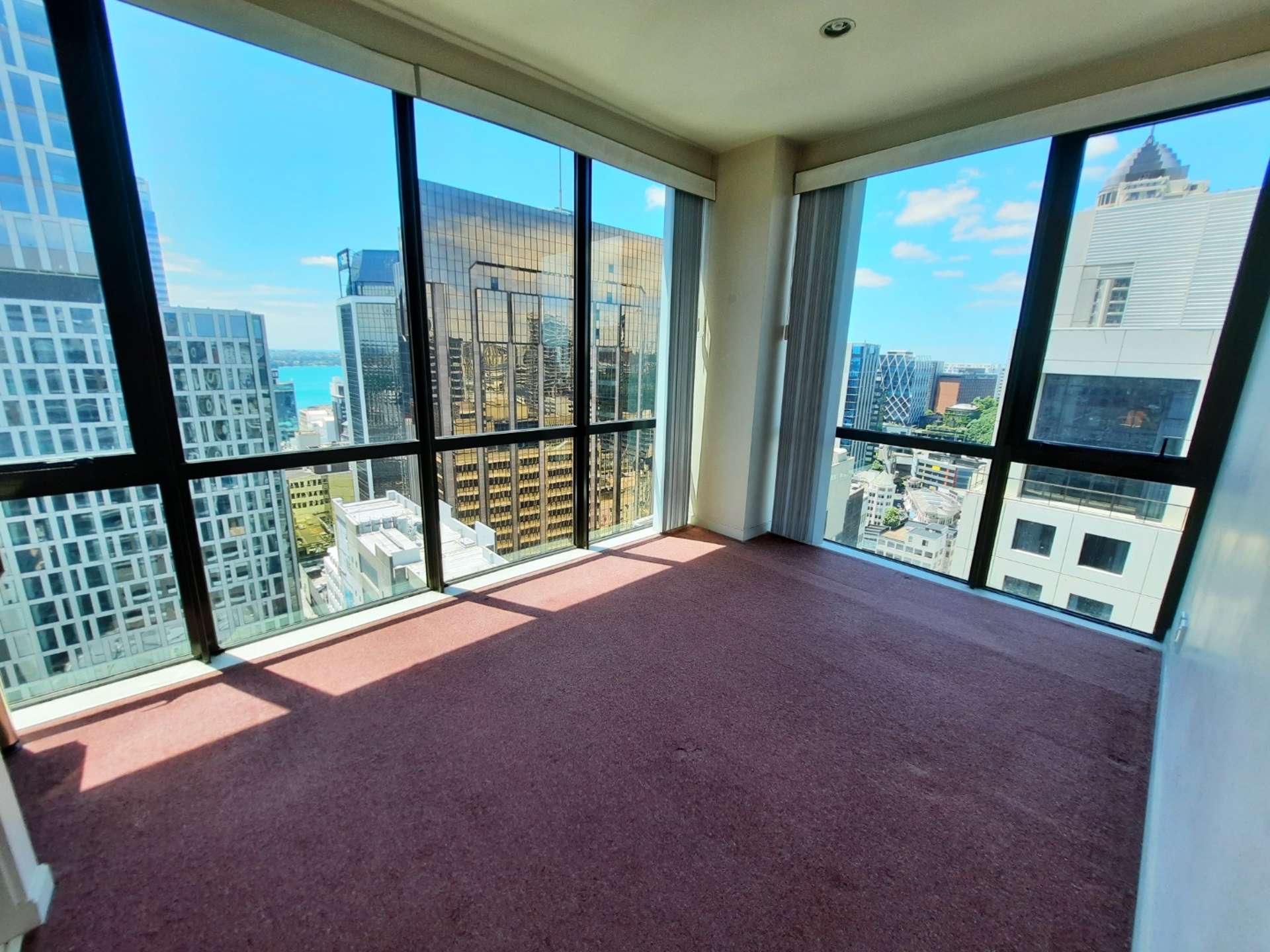 24L/76-84 Albert Street 10015_0