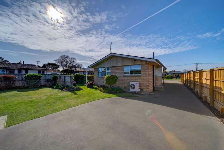 73 Crofton Road Harewood_26