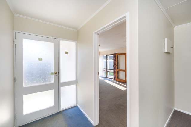 18 Westmere Place Takaro_2