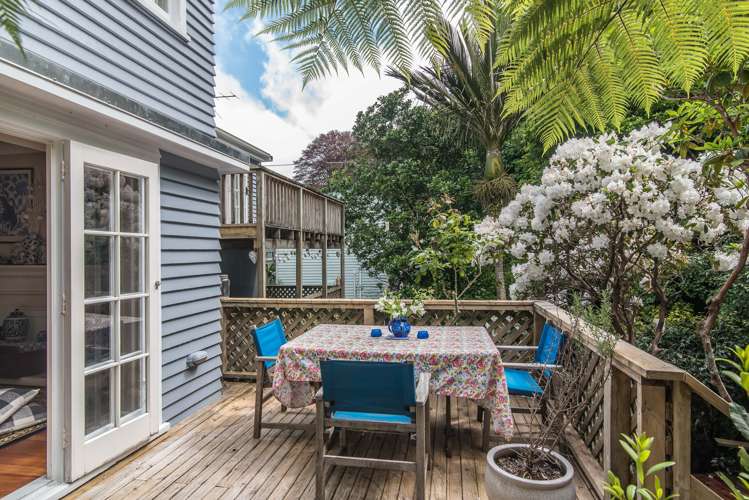 60 Simla Crescent Khandallah_10