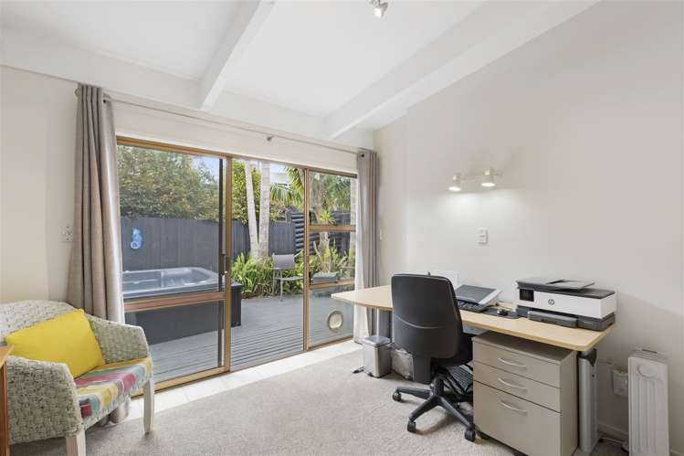 110a Pah Road Cockle Bay_16