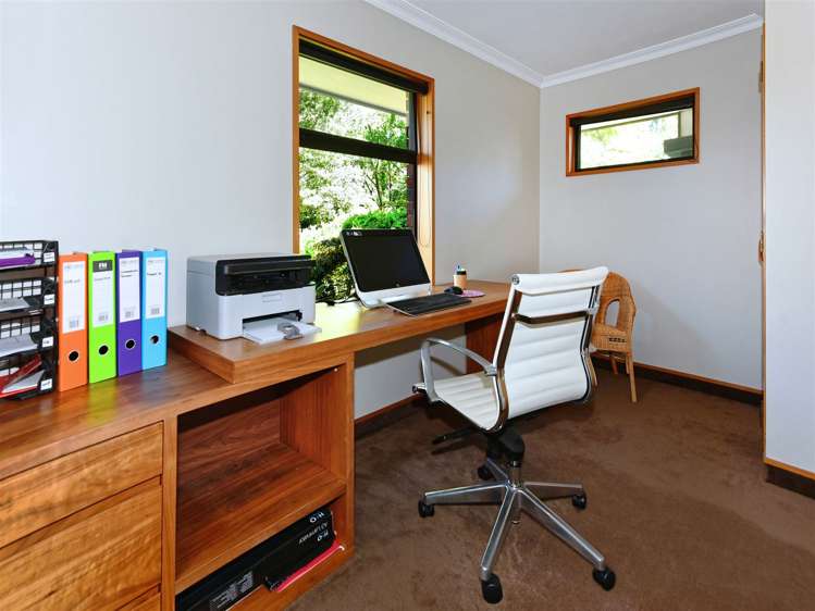 30 Grangewood Drive Lincoln_13