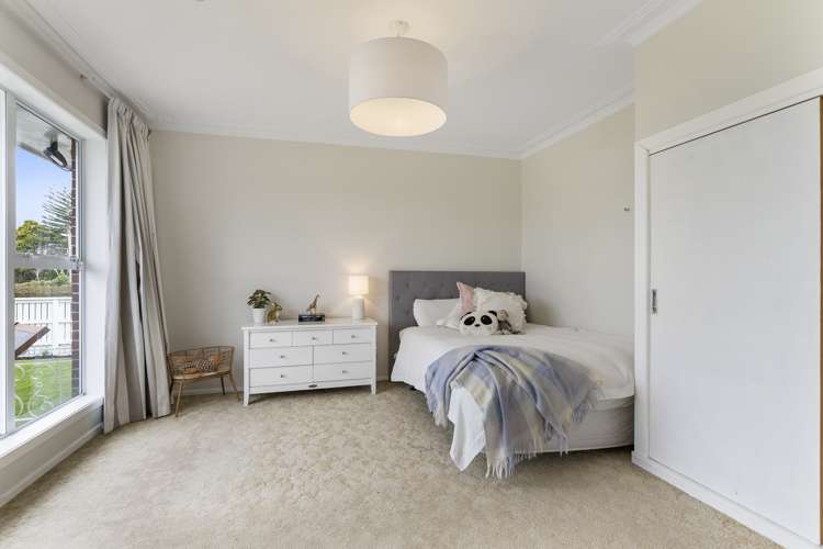 58 Yeovil Road Te Atatu Peninsula_8