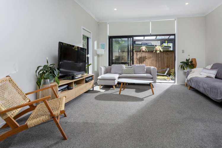 2 Rarahu Road Hobsonville_8