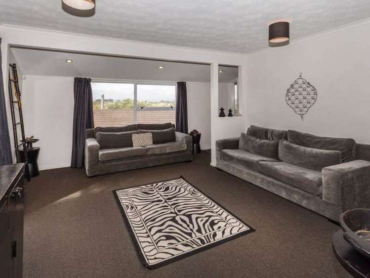 2/23 Beihlers Road Manurewa_5