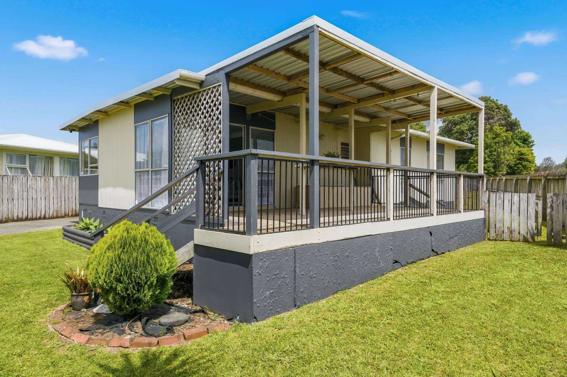 9 Paramount Parade Tikipunga_0