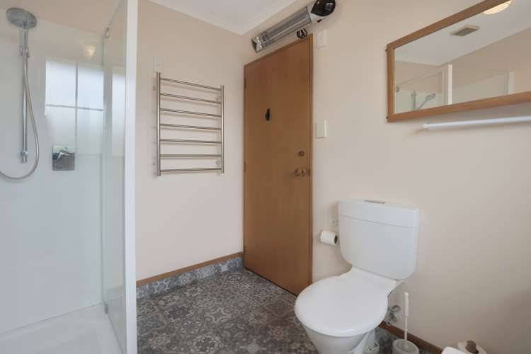 4 Reid Crescent Allenton_20