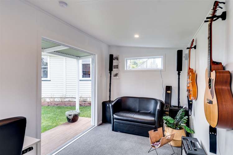 15a Devon Street Taradale_13