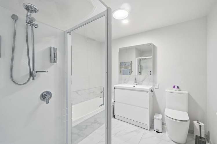 19 Whiteleigh Avenue Addington_5