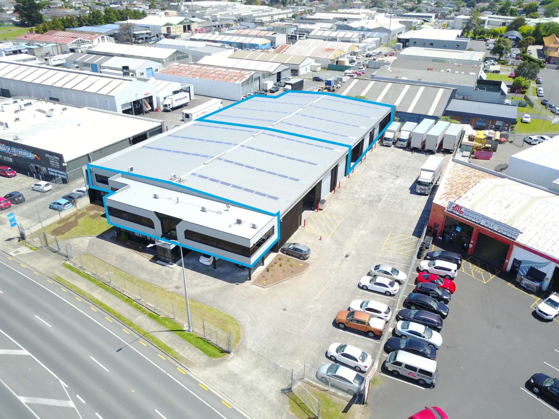 Part of | 101 Cavendish Drive Papatoetoe_0