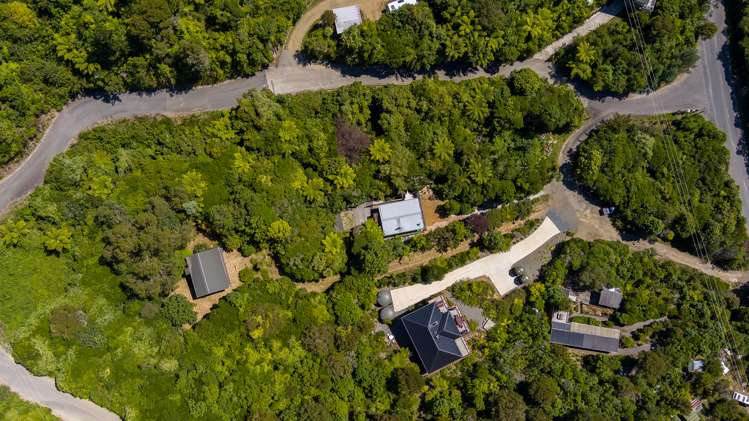 788 Queen Charlotte Drive Havelock_13