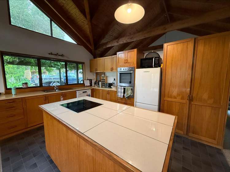 31 Kaitoke Road Kaitoke_2