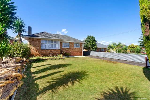 124 Robertson Road Mangere East_1