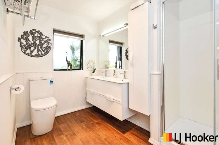 1 Mull Place Wattle Downs_9