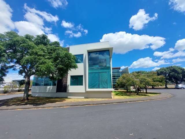 Prime Wiri Ground Floor: 282sqm Visibility