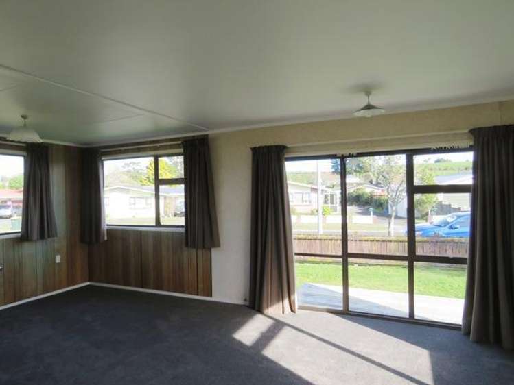 12 Te Whena Place Waitara_4