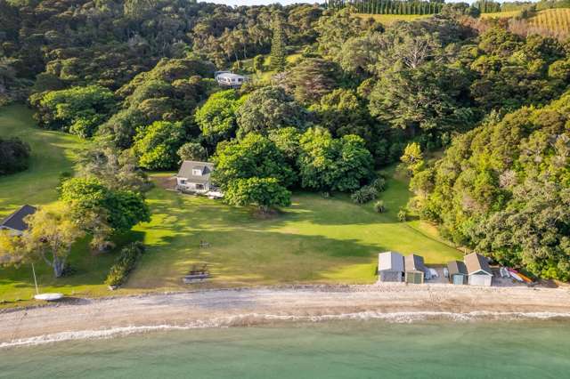 Pass the Baton at Orapiu Bay - Waiheke Island